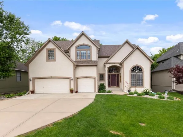 14128 Flint St, Overland Park, KS 66221