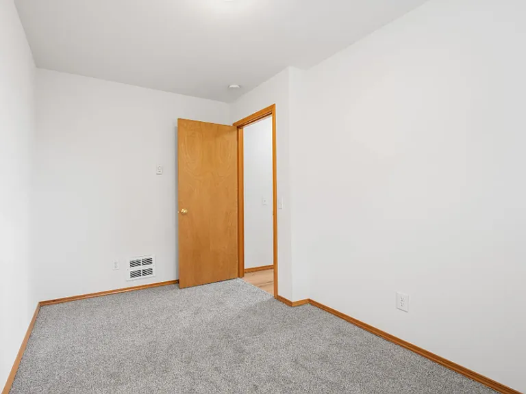 SEA 3010 Norton — Photo 11