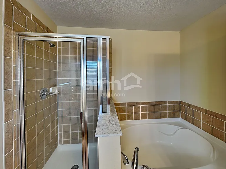 593 First Cape Coral Dr — Photo 16