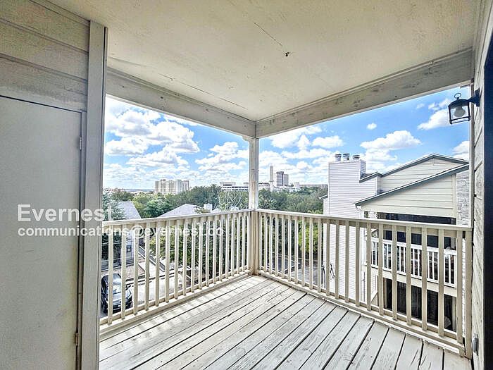 1st image of 1013 Chestnut St APT D5