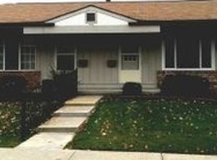 25220 Potomac Dr, South Lyon, MI