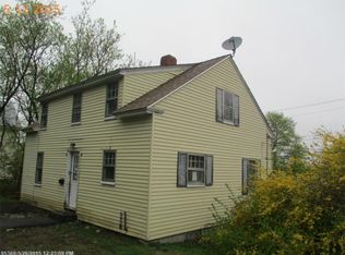 49 Brunswick St, Old Town, ME 04468