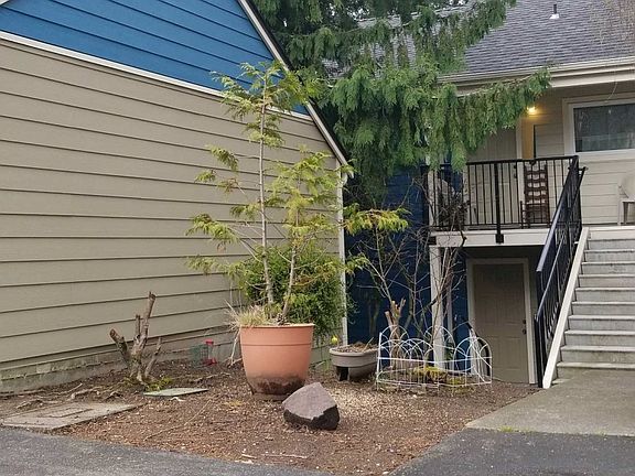 3rd image of 11417 105th Ct NE