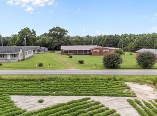 1814 Hickory Grove Rd, Williamston, NC 27892