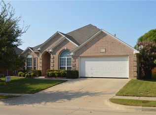 4005 Bickmore Ln, Fort Worth, TX 76244
