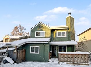 7071 Baxter Terrace Cir, Anchorage, AK 99504