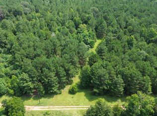 462 County Road 1655, Crockett, TX 75835