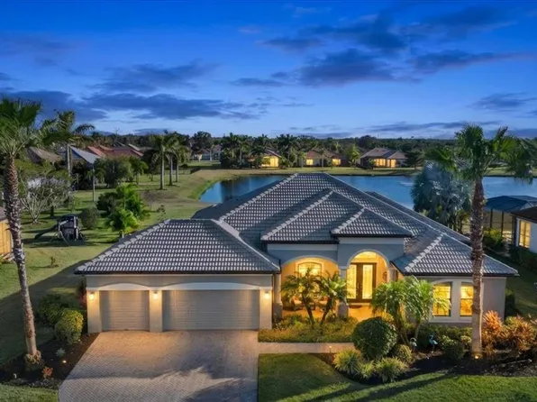 988 145th Street Cir NE, Bradenton, FL 34212