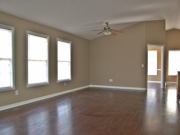 5th image of 1292 Wentworth Dr