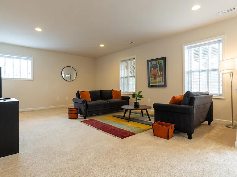 1307 N Utah St — Photo 33