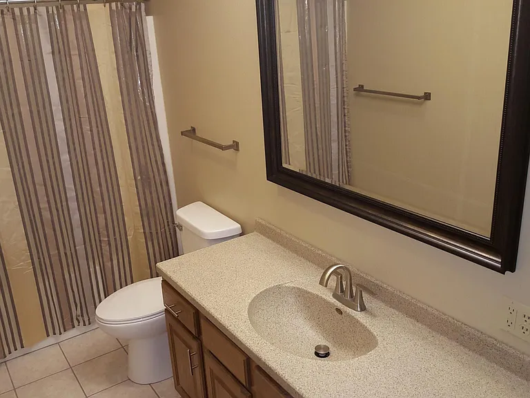 1607 Wingate Dr #6 — Photo 13