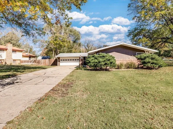 510 Post Rd, El Dorado, KS 67042