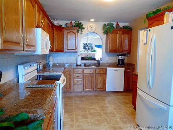 4th image of 554 Mohave Cir #554