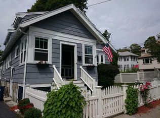 7 Pender St, West Roxbury, MA 02132