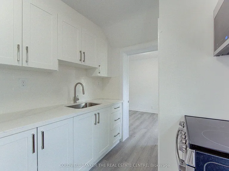 20-10 Brubacher St #14 — Photo 11