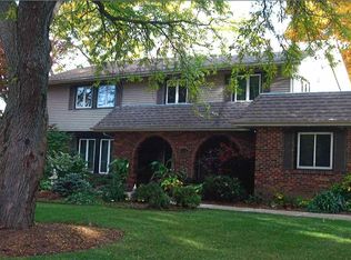 5412 Rickswood Ln, Rockford, IL 61107