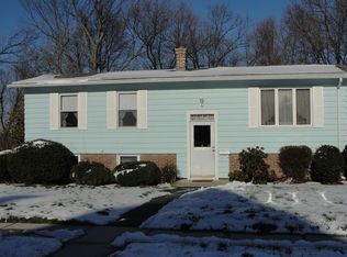 29 Tahanto Rd, Worcester, MA 01602