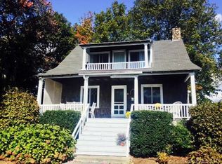 68 Middle Beach Rd W, Madison, CT 06443