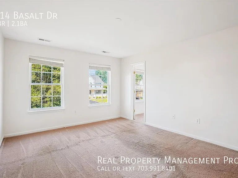 114 Basalt Dr — Photo 11