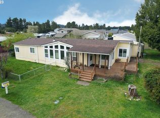 435 Rugh Ln, Lakeside, OR 97449