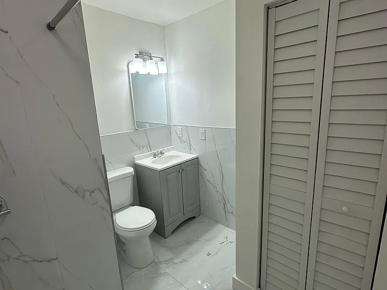 19817 SW 123rd Pl #A — Photo 11