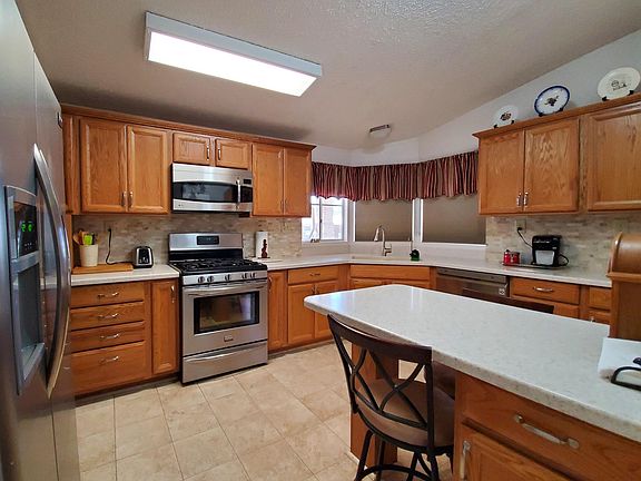5th image of 3715 N Kansas Ave Unit A