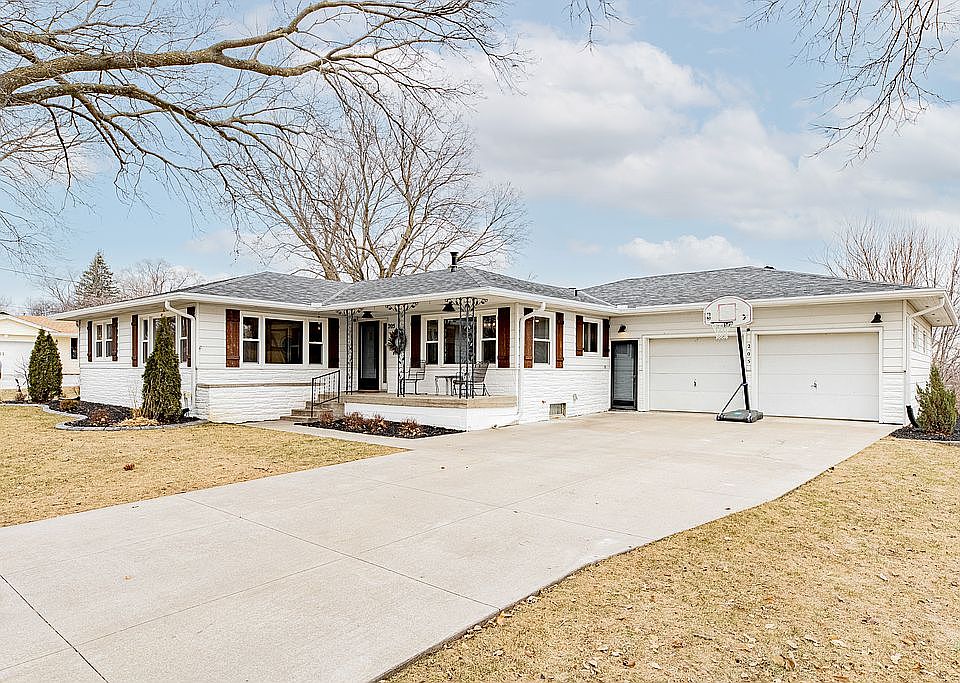 UNDER CONTRACT!