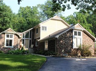 7012 E Glen Ct, Mooresville, IN 46158