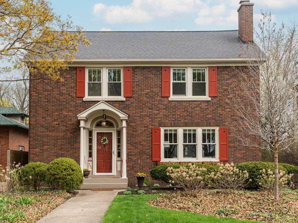 446 Somonauk St, Sycamore, IL 60178