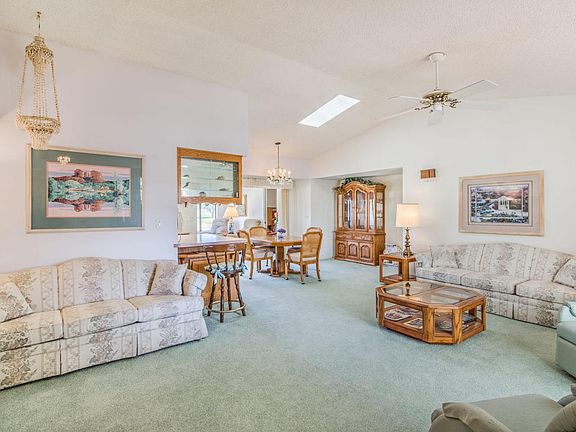 4th image of 1472 Leisure World