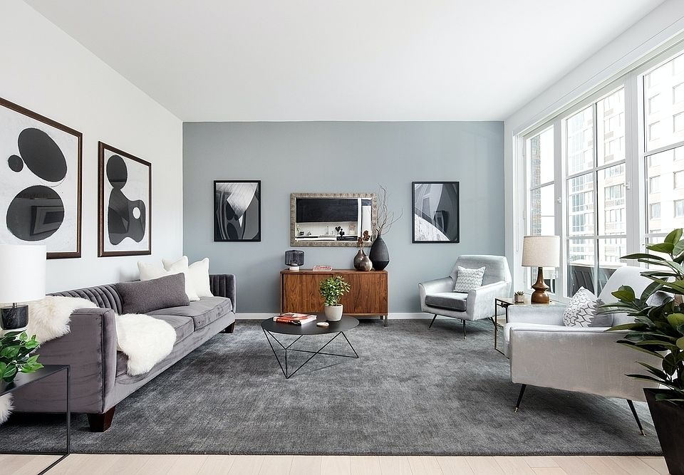 1st image of 535 W 43rd St #15C