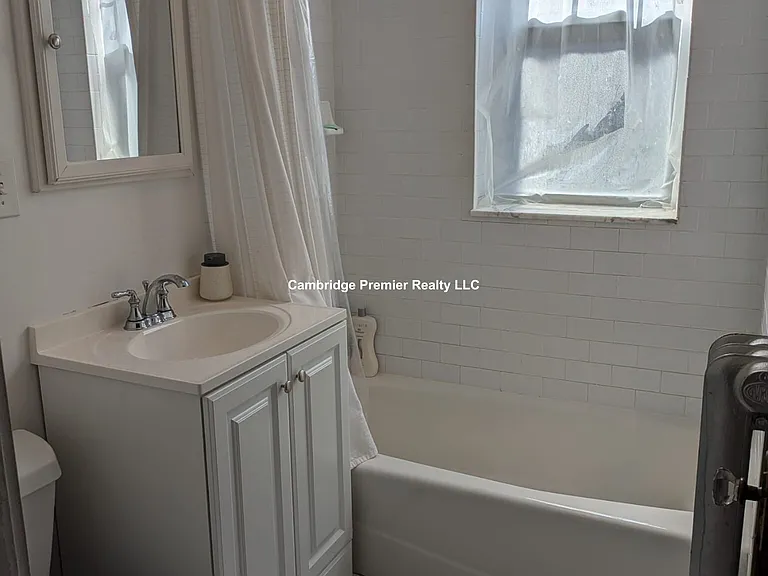147 Summer St #1 — Photo 12