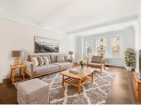 685 West End Avenue #3C, New York (Manhattan), NY 10024