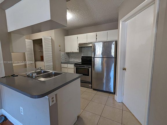 4th image of 18308 NW 68th Ave APT D