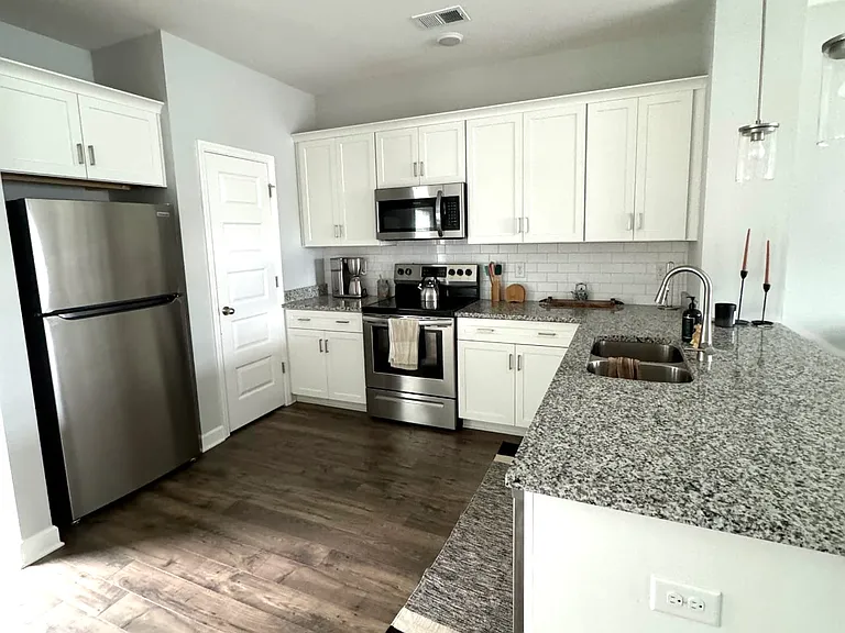 2716 Wind Gap Dr — Photo 4