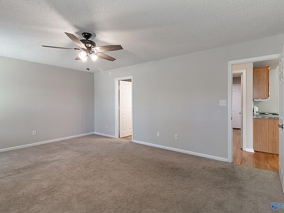 5th image of 114 Clover Ridge Dr