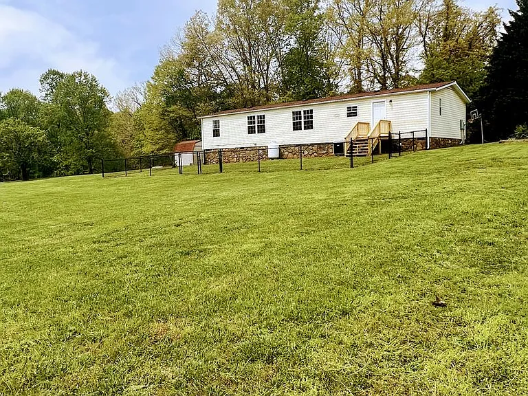 6408 Lawyers Rd — Photo 2