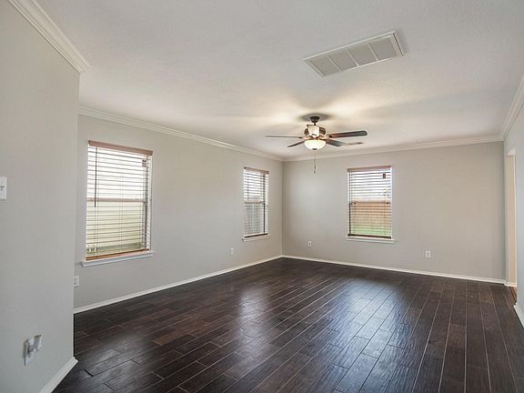 5th image of 9031 Aurora Park Ln