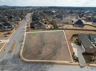 38 Lake Forest Blvd SW, Huntsville, AL 35824