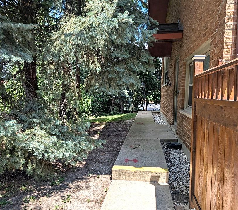 1st image of 90 N Dee Rd #90