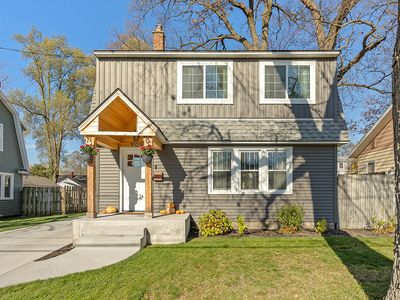 909 Merrifield St SE, Grand Rapids, MI, 49507