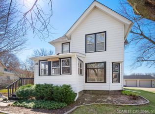 521 Park Ave, Paw Paw, IL 61353