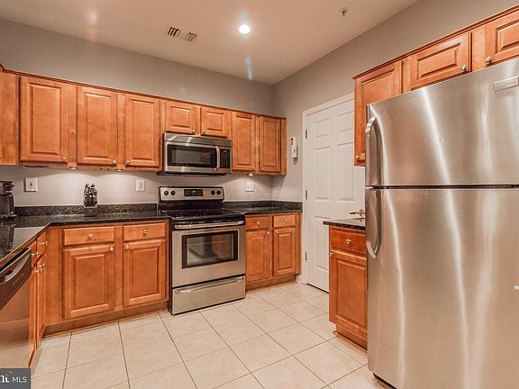 5th image of 4561 Strutfield Ln APT 3108