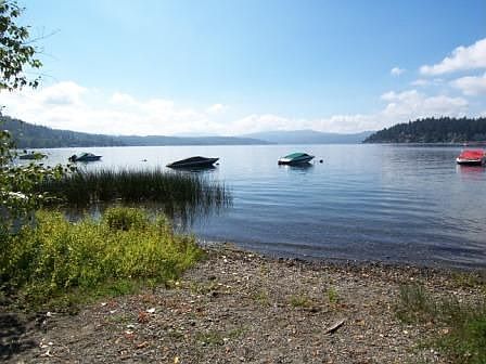 4th image of 3636 E Lake Sammamish Pkwy NE