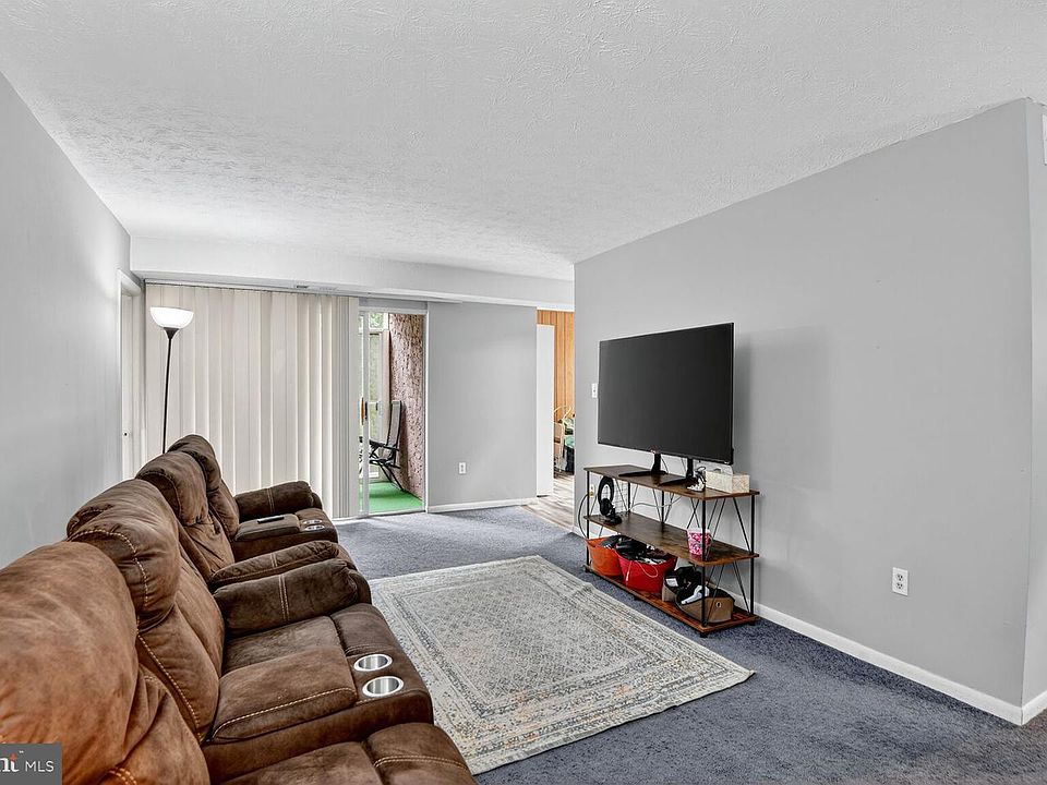 1st image of 8007 Mandan Rd APT 203