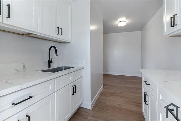 2622 S Hobart Blvd #16 — Photo 8