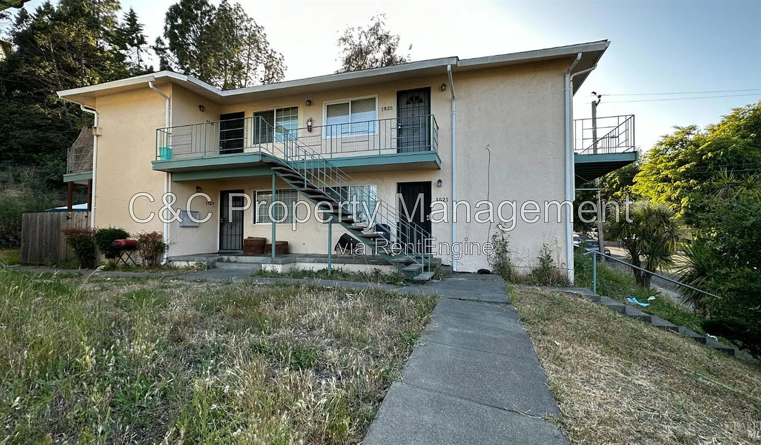 2 bed, 1.0 bath, 800 sqft, $2,100 — Photo 1