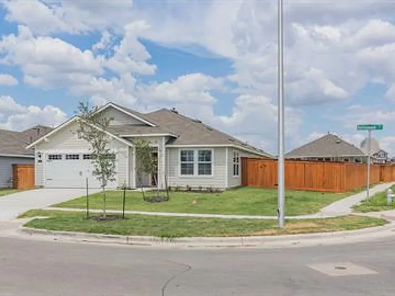 204 Rollingwood Dr — Photo 36