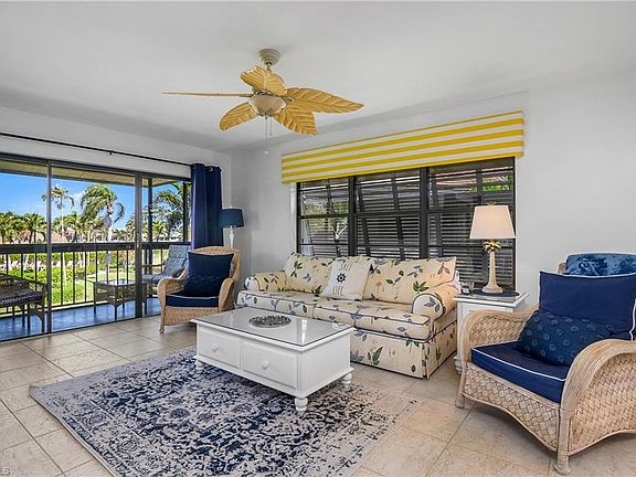 4th image of 675 Seaview CT #F4