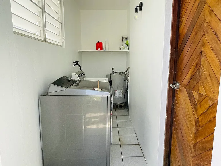 12 Cascada Urb Munoz Riv — Photo 3